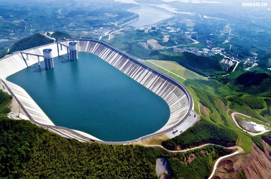 1750134906195278.jpg 57e4764c-f8e4-4a5c-ba39-05b60dae3195.jpg